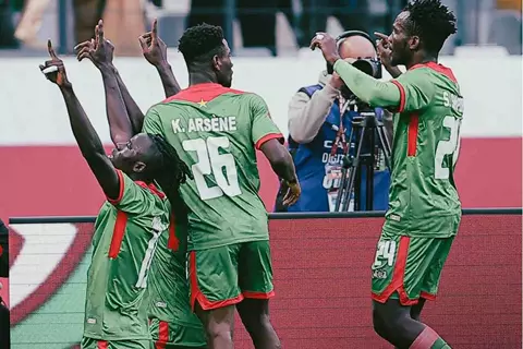 منتخب مصر ينتظر منافسه.. سيمبوري أساسيا في تشكيل بوركينا ضد كوت ديفوار